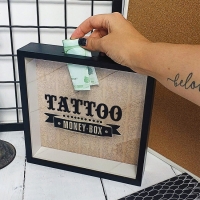 Деревянная копилка для денег Tattoo
