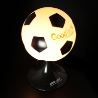 Фото Настольный светильник Футбольный мяч