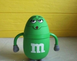 Термос детский с трубочкой M&Ms (Зеленый)