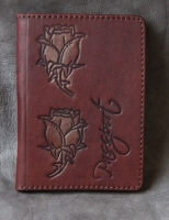 Кожаная Обложка на паспорт Розы