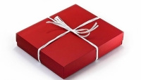 Подарочная коробка Red 28х23х5 см
