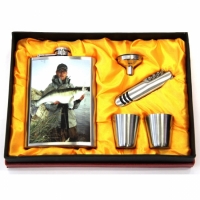 Подарочный набор Фляга с изображением рыбака с судаком