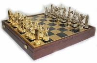 Шахматы Manopoulos Греческая мифология в деревянном футляре 54х54 см