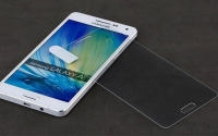 Защитное стекло на Samsung Galaxy S4