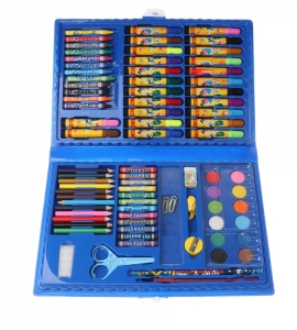 Artistic drawing set in suitcase 86 items