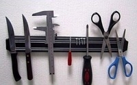 Магнитная рейка для ножей, инструментов 33см