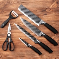 Набор ножей кухонных 6 предметов GENUINE