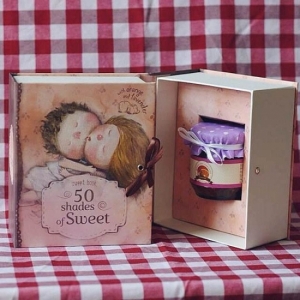 Подарочная книга с дизайном Гапчинской 50 оттенков сладкого