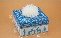 Подарочная коробка С помпоном голубая 14х14х7 см