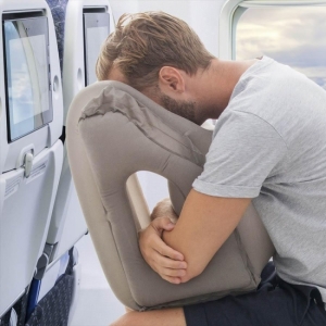 Фото Подушка для путешествий в самолет и авто Sleepy Cloud Travel Pillow Gray