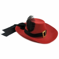 Шляпа Мушкетера с пером (красная)